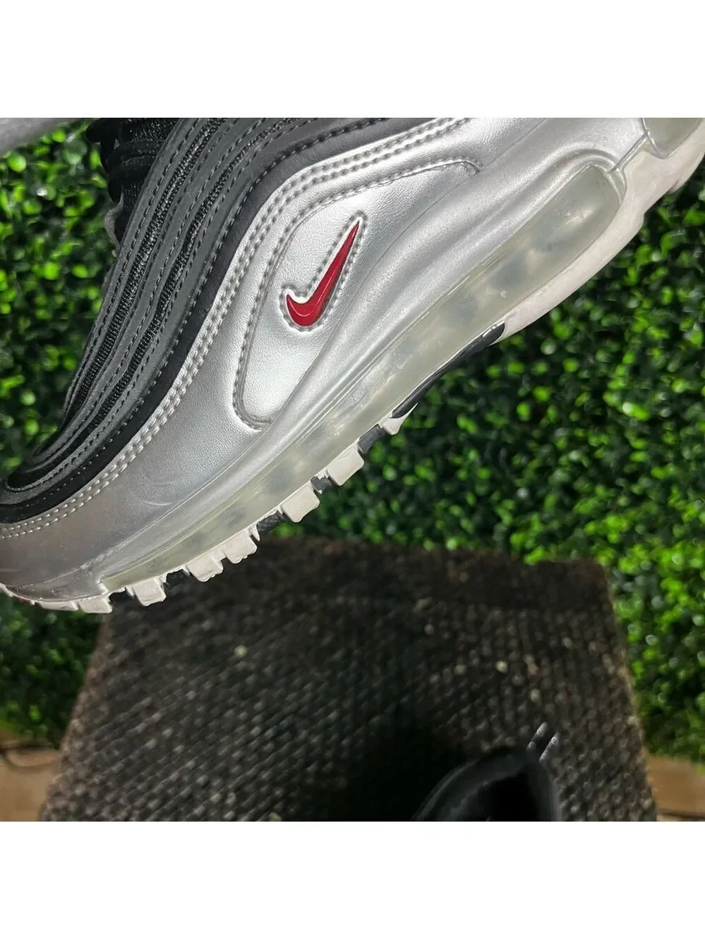 NIKE | Air Max 97 (Metallic Silver and Black - 2018)